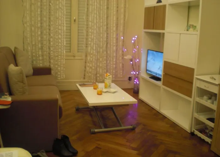 Appartement Studio Carré D'or, à 50 M De La Et Du Négresco Nice